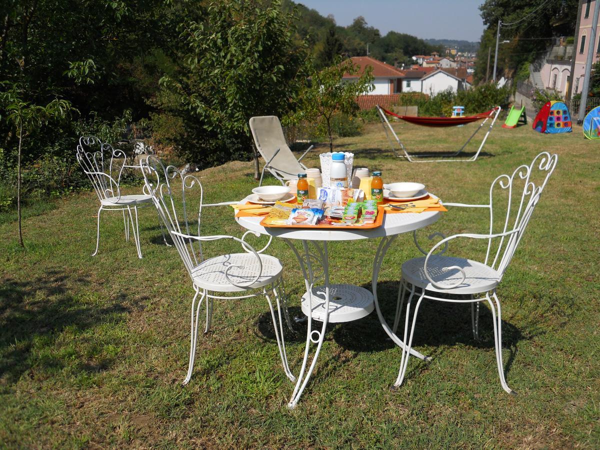 Casa Clotilde Bed and Breakfast Stazzano Exteriör bild