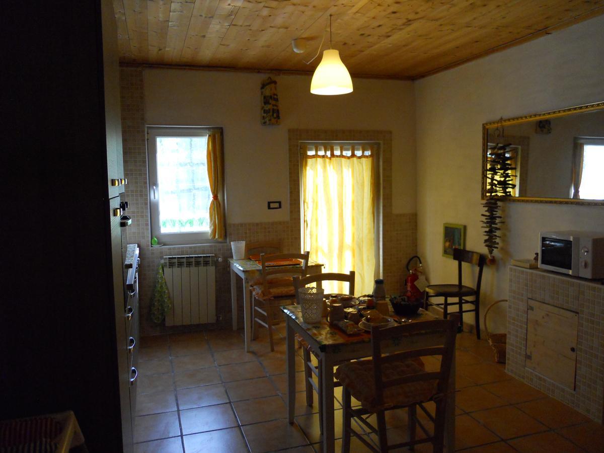 Casa Clotilde Bed and Breakfast Stazzano Exteriör bild