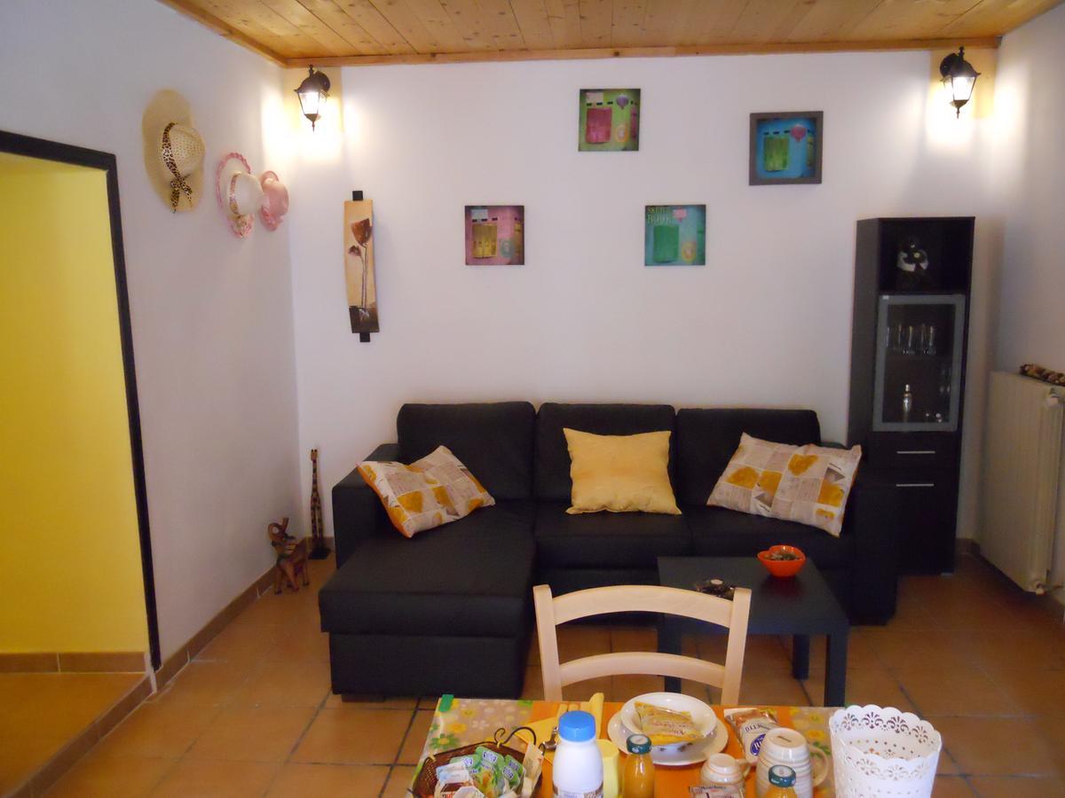 Casa Clotilde Bed and Breakfast Stazzano Exteriör bild