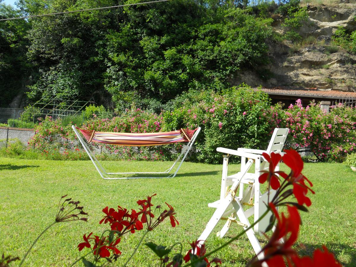 Casa Clotilde Bed and Breakfast Stazzano Exteriör bild